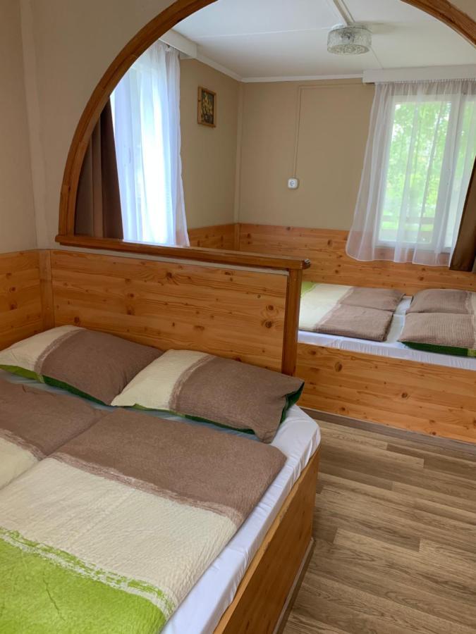 Fenyves Family Rooms And Bungalows Hajduszoboszlo Exterior foto